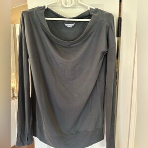 Athleta pullover - dark grey